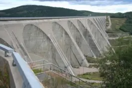 Manic 5 dam
